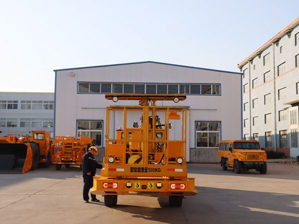 UJJ-300
